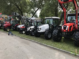 Země živitelka SAME traktory